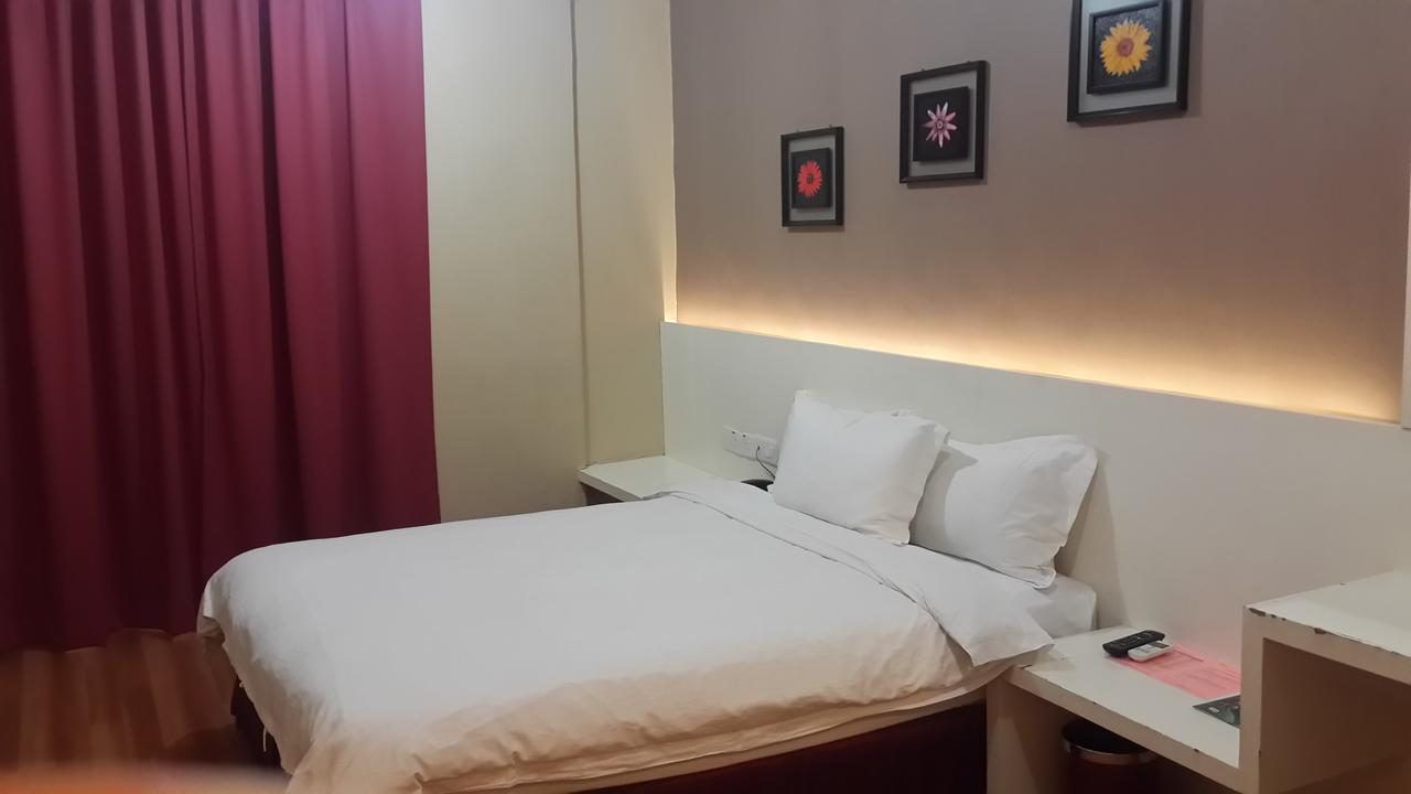 לבואן Avida Hotel מראה חיצוני תמונה