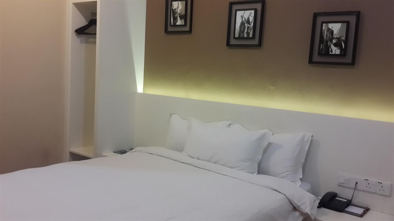 לבואן Avida Hotel מראה חיצוני תמונה